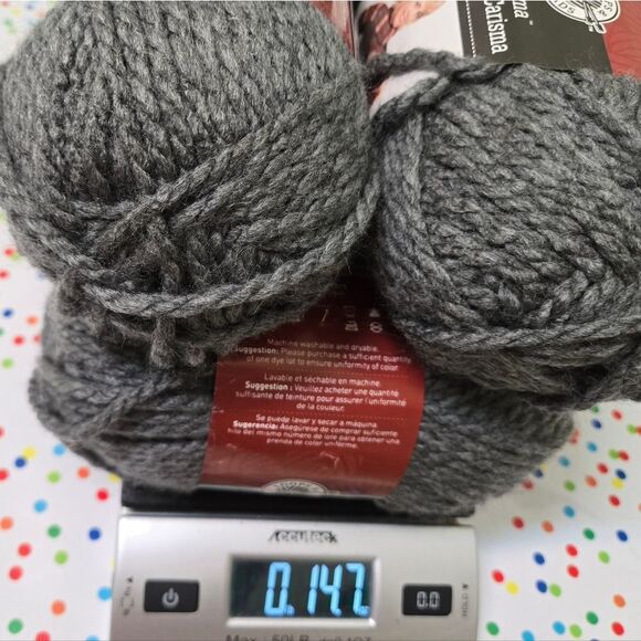 LOOPSโ& THREADS CHARISMA CHARCOAL 3.5 Oz Per Skein 109 Yds X4 - Picture 10 of 12